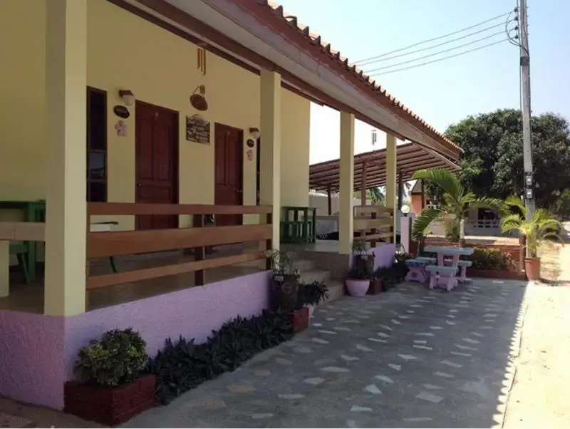 Baan Poonsawat