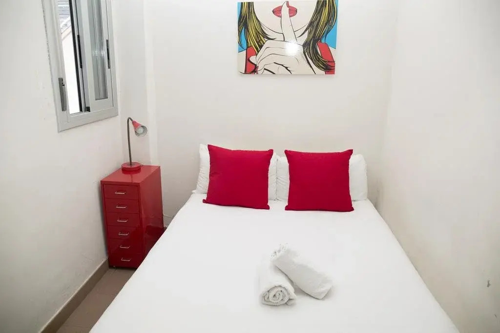Mora Rooms
