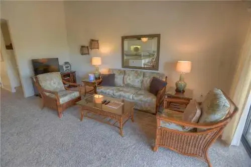 Kihei Resort 213 - Serene Condo at Tropical Resort