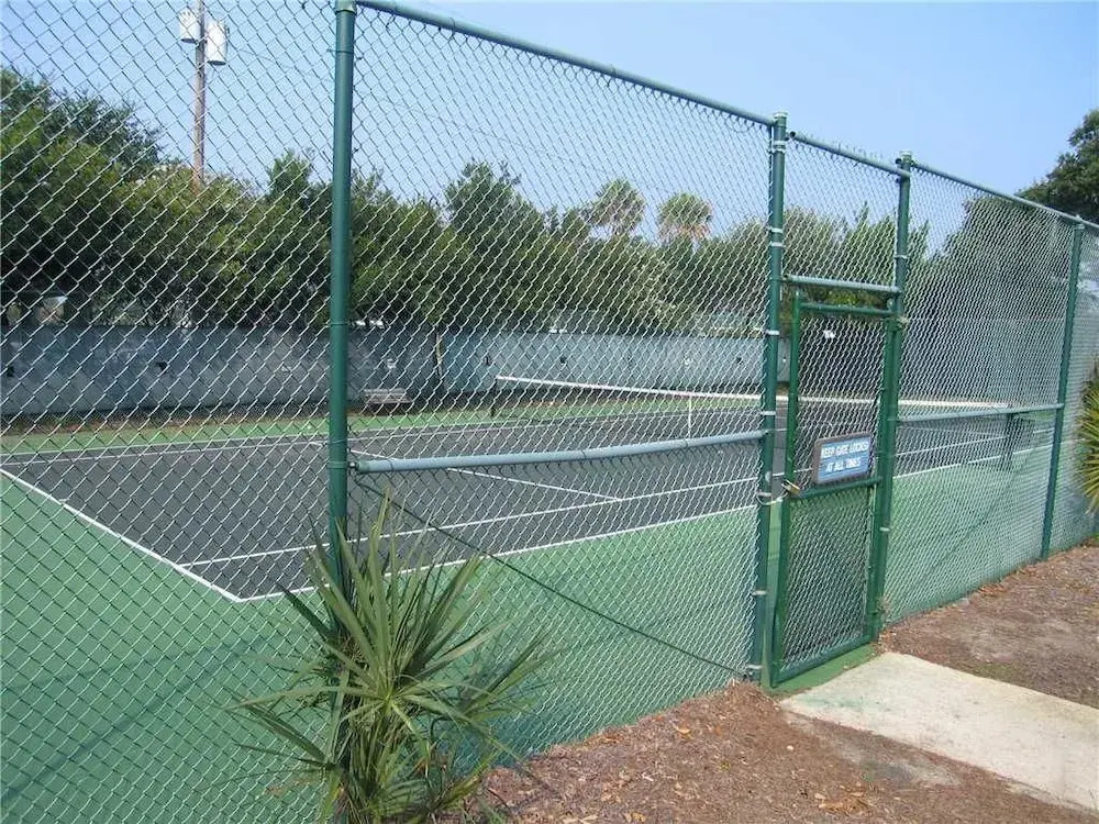 Beachside Ocean Park 2 - 3 Br home by RedAwning