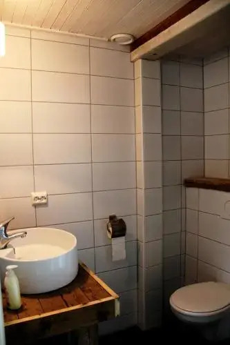 Sveggvika Guesthouse
