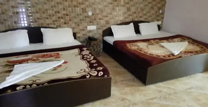 Hotel O Bhagirathi Palace Ganga Beach
