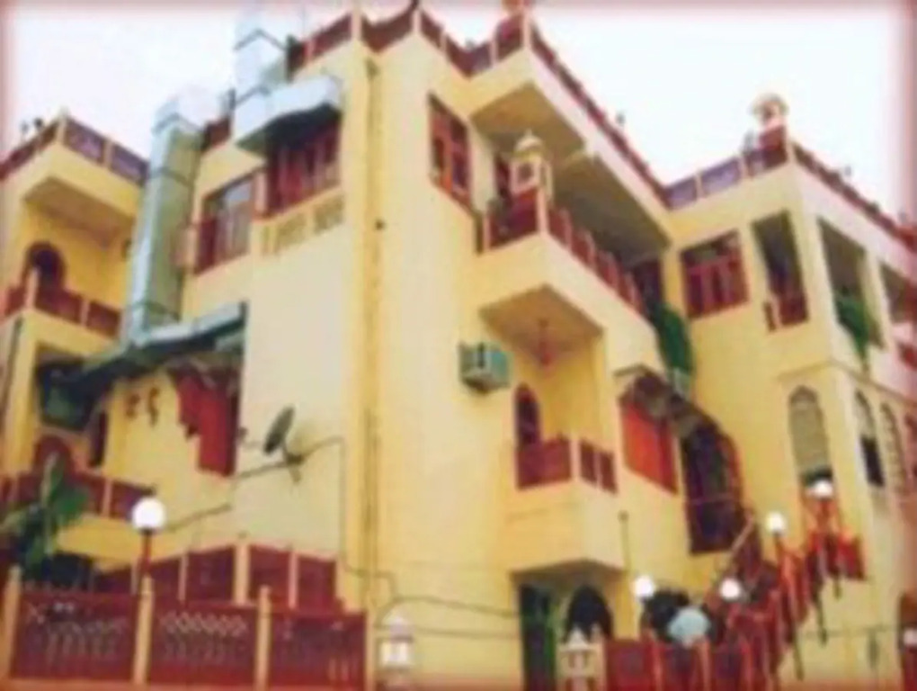 Hotel Bluebell Mandela House