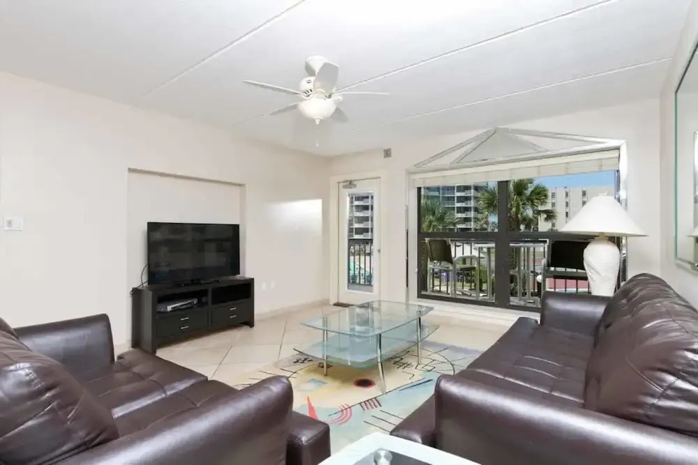 Saida IV Condominium 206