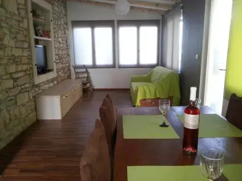 House Mara
