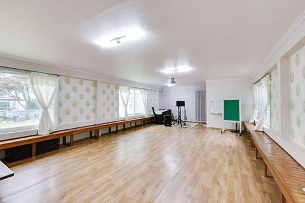 Gapyeong Kkothyanggi-neun Pension
