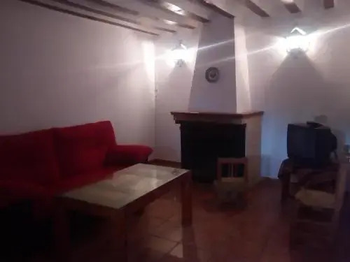 Casa Rural El Cortijo Nuevo, en El Cerezo
