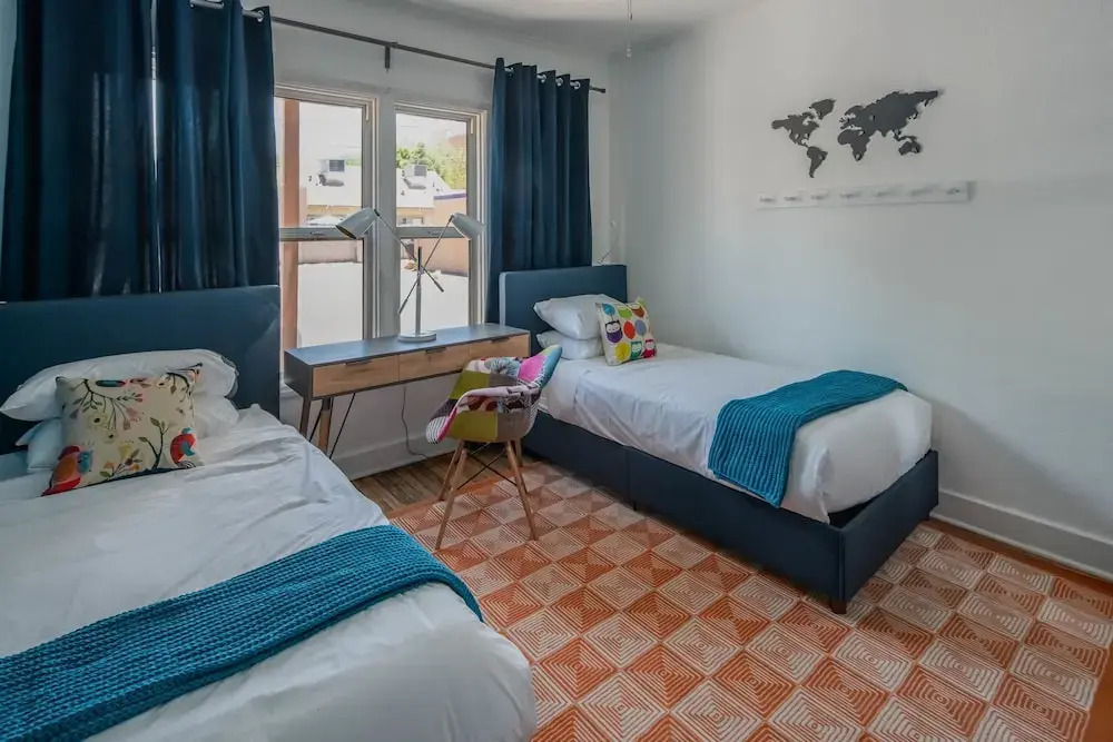 Cute 2BR Home off RoRo by WanderJaunt