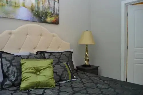Montclair | Stunning Digs | Steps 2 NYC
