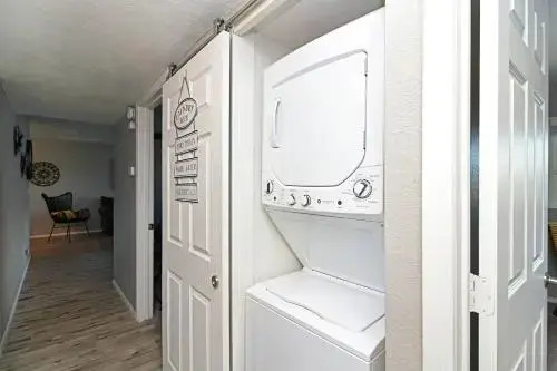 Scottsdale Sunshine! Gorgeous 3 Bd w/ Hot Tub
