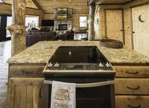 Moose Mountain Lodge