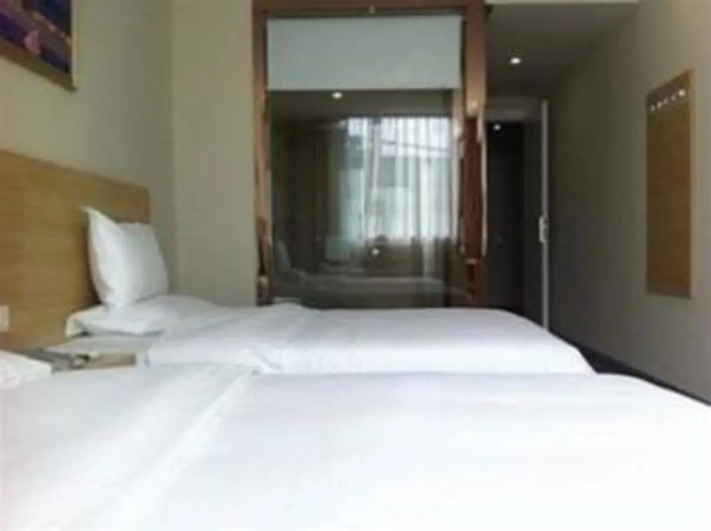 Green Nest Hotel
