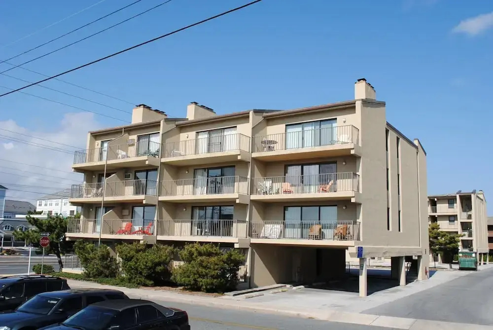 Summer Palace 7 - 2 Br Condo