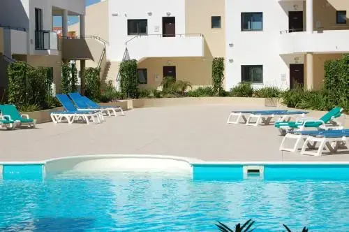 One Bedroom Apartment in Albur Village 1H