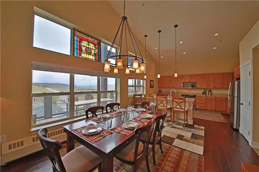 Base Camp One 416C Penthouse - 3 Br Condo