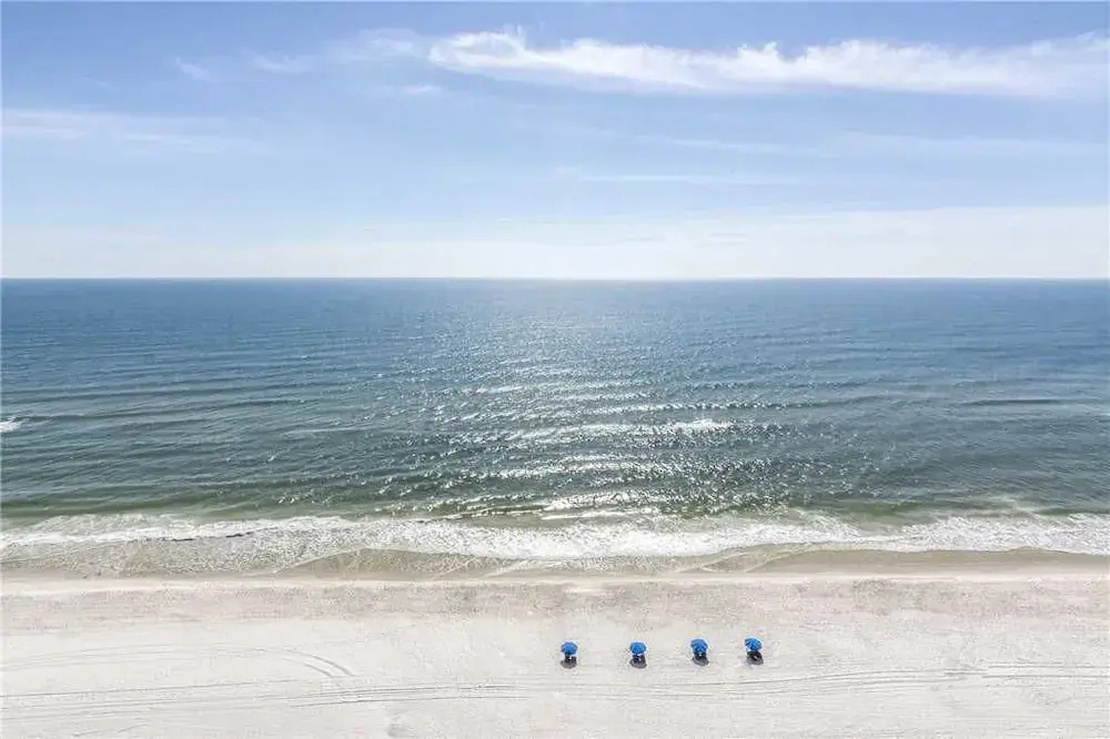 Island Royale 105P - 2 Br condo by RedAwning