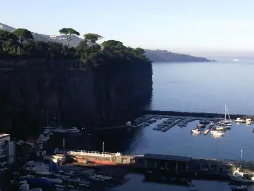 Palazzo Damaro