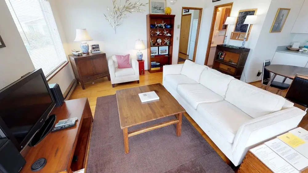 OceanSide Beach At Yachats 1 Br cottage by RedAwning