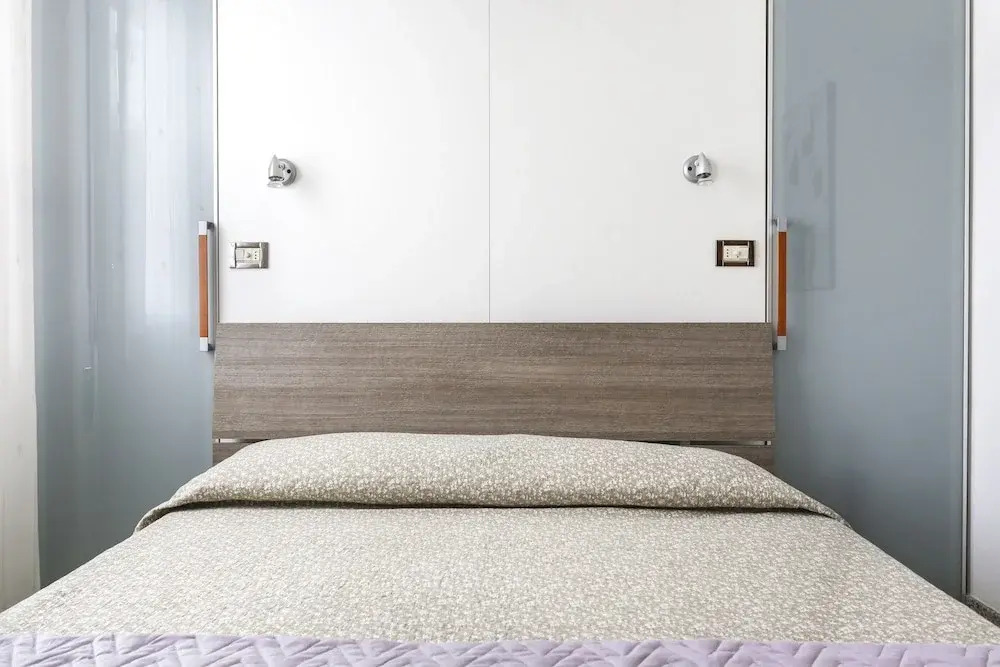 GuestFriendly 301 - Del Piero 10 Studio's