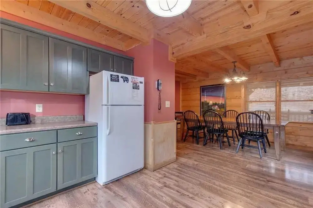 Big Bear 2 - Five Bedroom Cabin