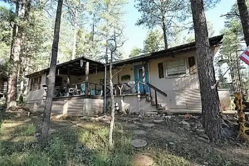 Rogers Roost - 3 Br condo by RedAwning