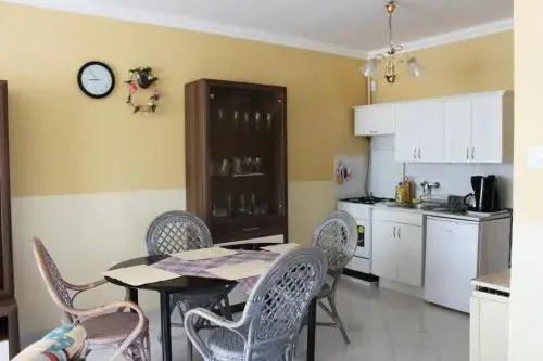 Orwa apartmanok - Cédrus köz