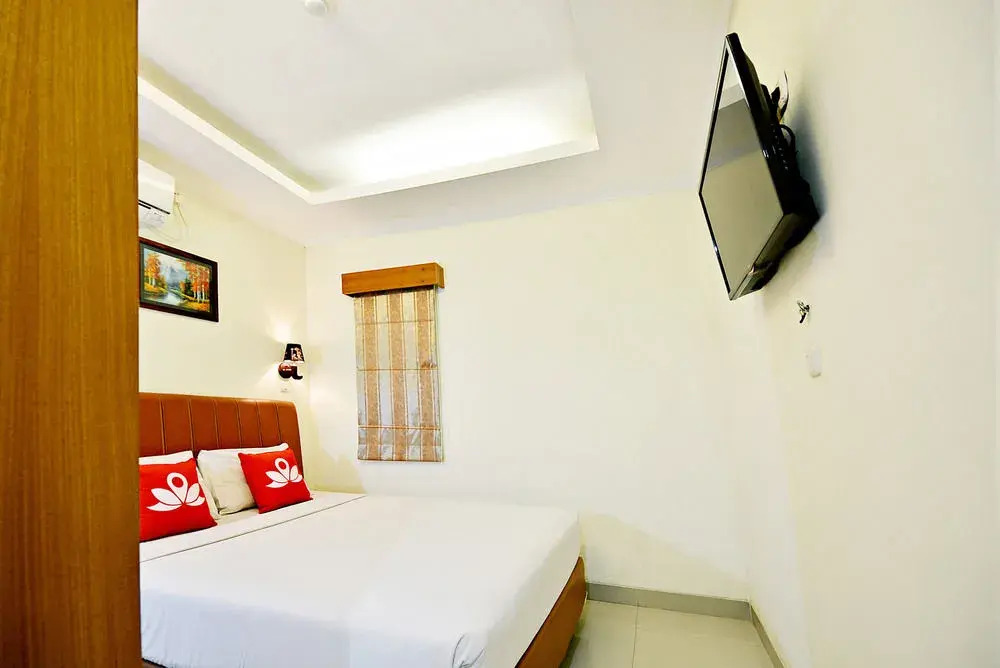 ZenRooms Benhil Pejompongan
