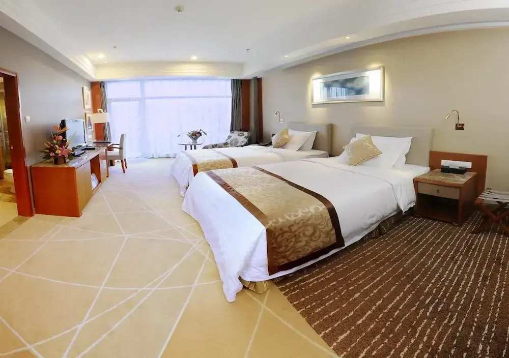 Tengchong International Golf Resort Hotel