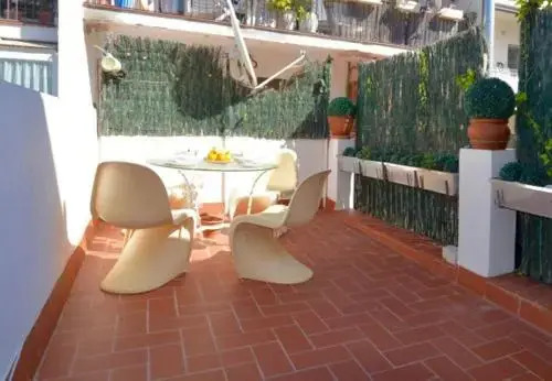 Apart In The Center With Terrace