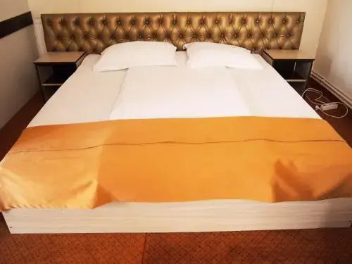 Asia Hotel