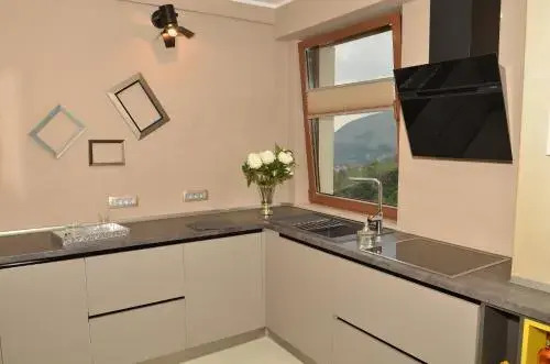 Jr Choice Luxury Suites