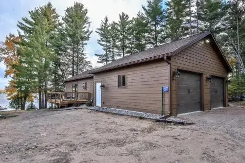 Nature's Edge - 4 Br Home