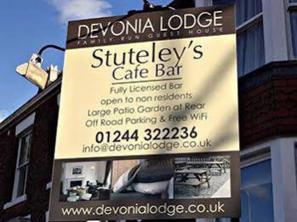 Devonia Lodge