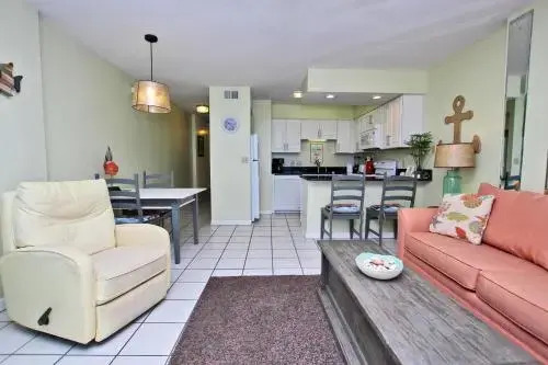 Boardwalk 484 by Youngs Suncoast