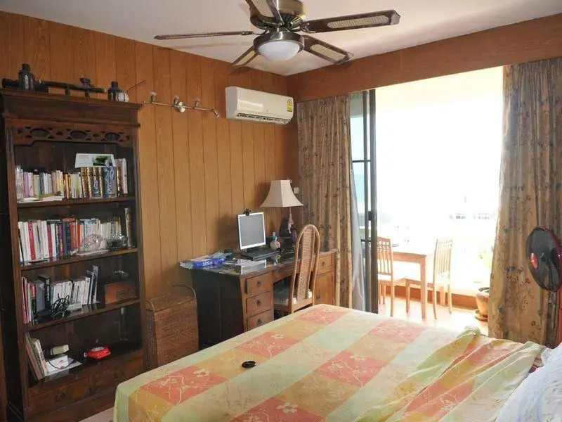 Chom Talay Condominium by 9A