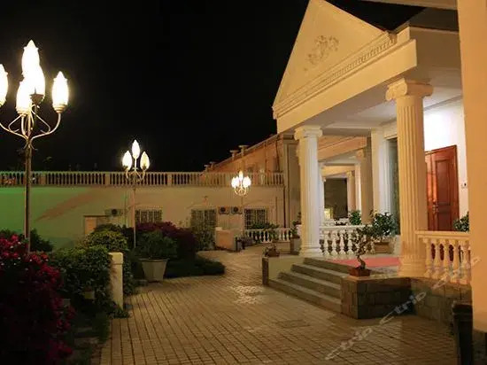Dali Canger Yilong Hotel