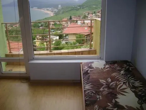 Sunshine Suite
