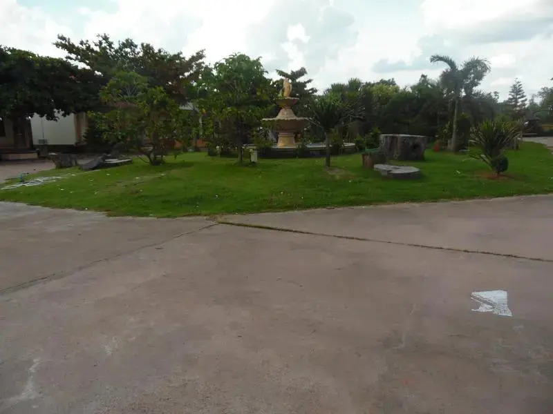 Rattanaphongphasouk Hotel