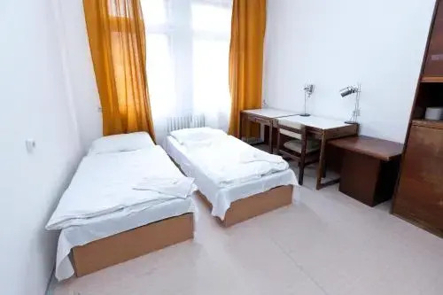 Hostel Hlávkova