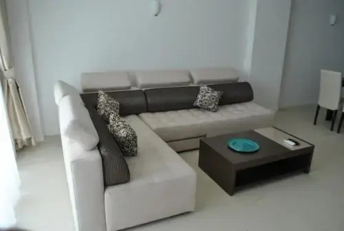 Apartamente Sara Holiday