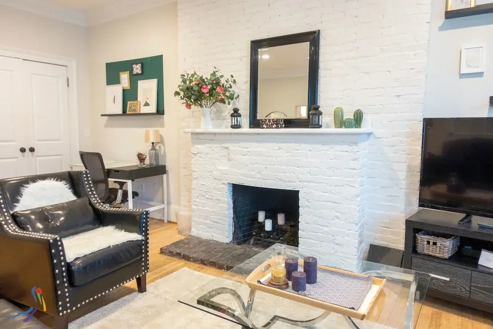 Spacious Suites in the Heart of Back Bay