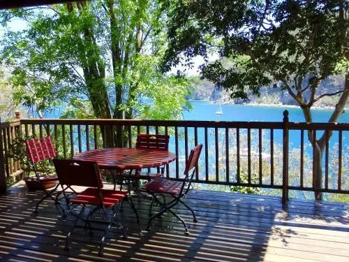 Villa Palm Bay Stunning View 5 min to beach 3 min to downtown King size bed