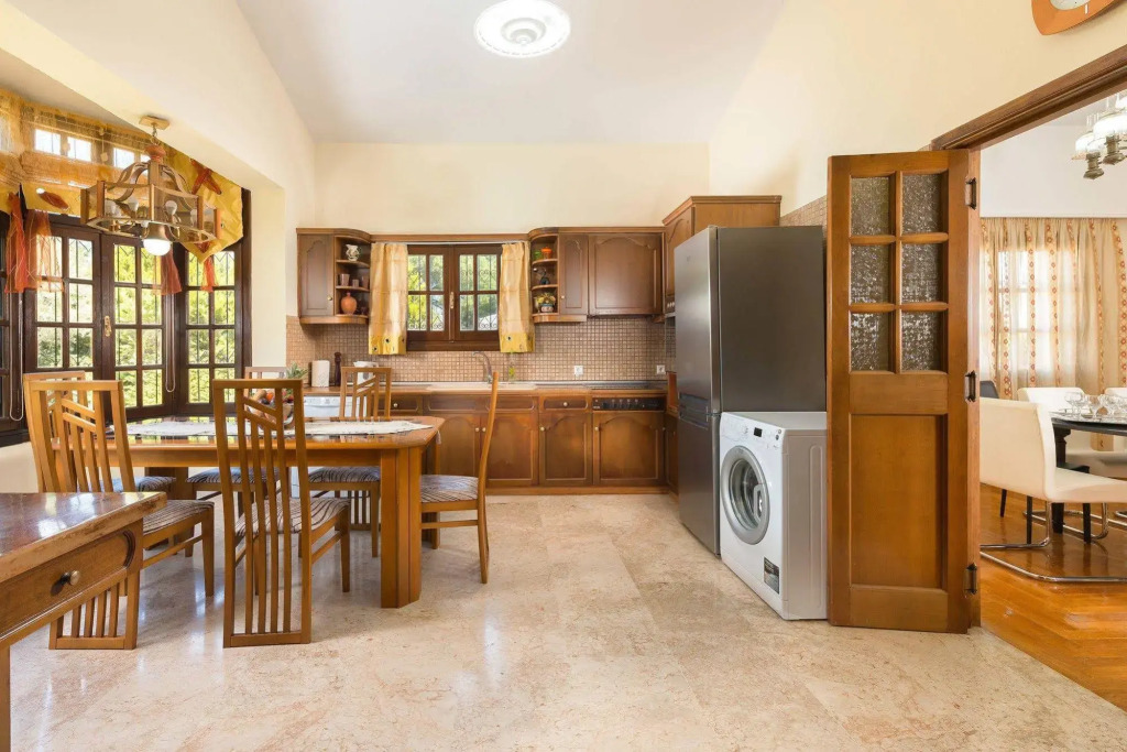 Odysseas Villa
