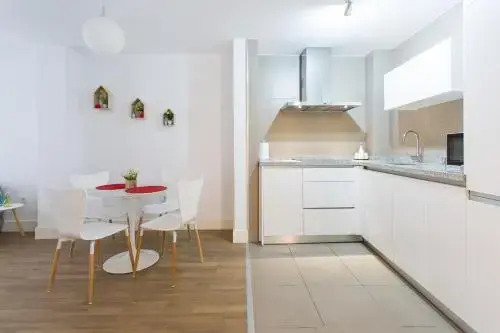 Mint Urban Suites Boho-Chic Retreat