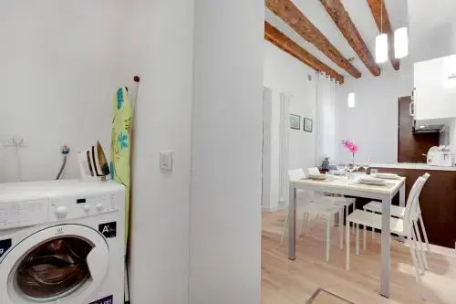 Botteri Palace Apartments by Wonderful Italy