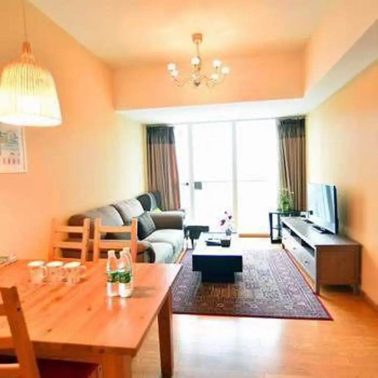 Jingrong Laien Creative Theme Apartment Hotel
