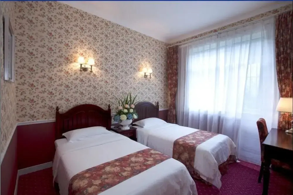 Oak Hotel Chongqing Oxford Street Branch