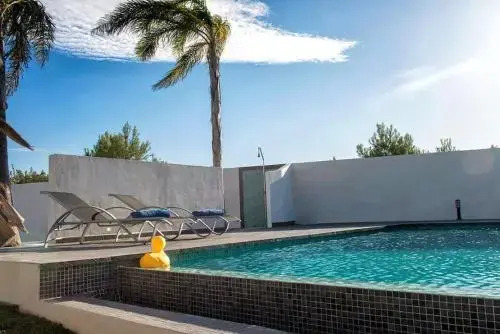 Villa Orlando by Aguilarent