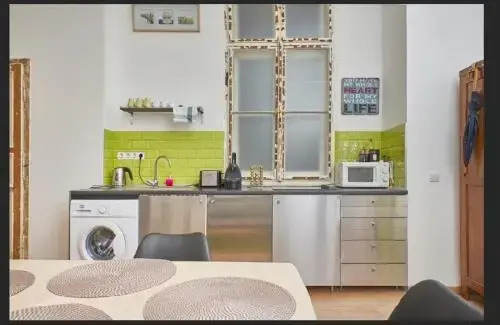 Budapest Loft Central Design Home