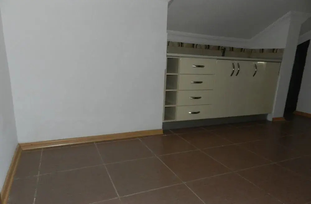 Roza Apartments